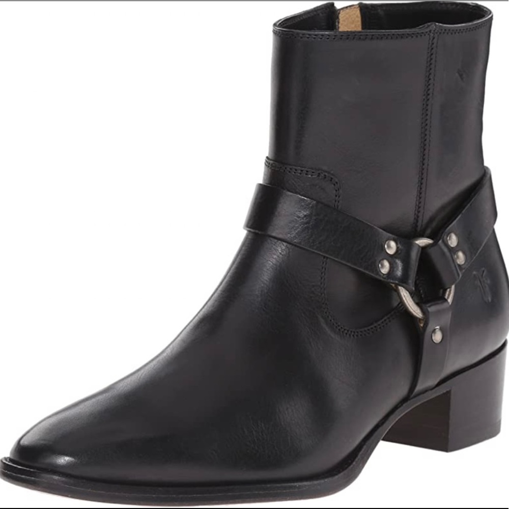 NWT Frye Dara Harness Boot